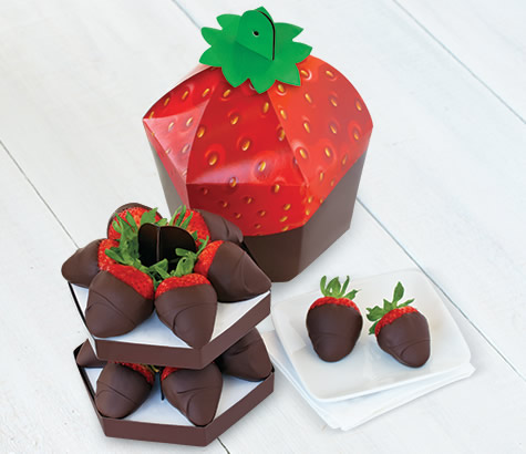Chocolate Dipped Signature Berry Box<br>شوكليت ديبد سيغنيجر بيري باكس | Edible Arrangements®