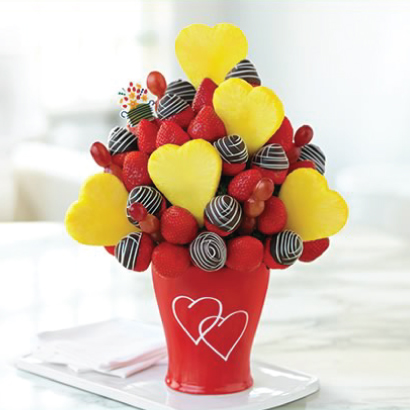 Valentine's Day Swizzle Bouquet </br>باقة الحب | Edible Arrangements®